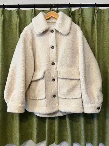 LOWRYS FARM 2way 칼라 보아 블루종 아이보리