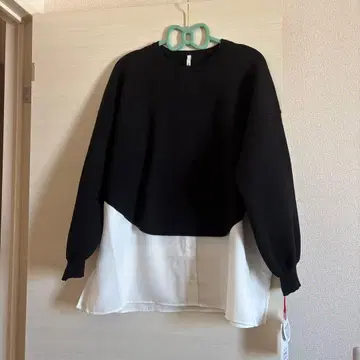 택 포함 새상품 디니테코리에 도킹 니트 블랙