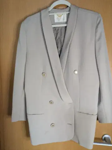 이타리야 캐주얼 자켓 긴팔 베이지 무지 더블 버튼