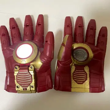 해즈브로 아이언맨 아크 FX 그로브 코스프레