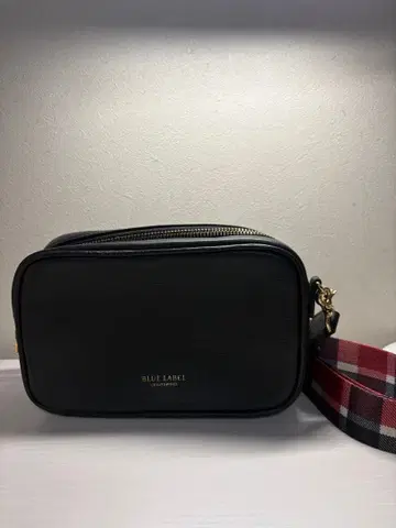 BLUE LABEL 숄더백 블랙
