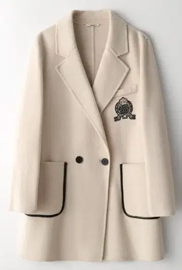 새상품 부드러운 분위기의 캐시미어 혼방 울 여성용 코트