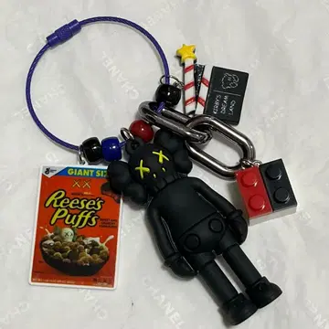 주렁주렁 키링 KAWS