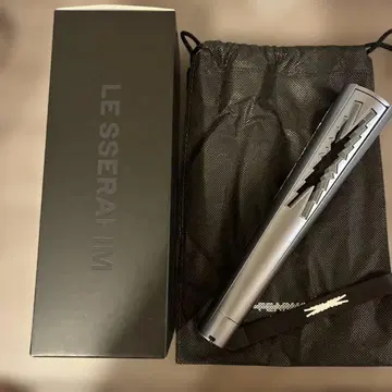 LE SSERAFIM 르세라핌 공식 응원봉