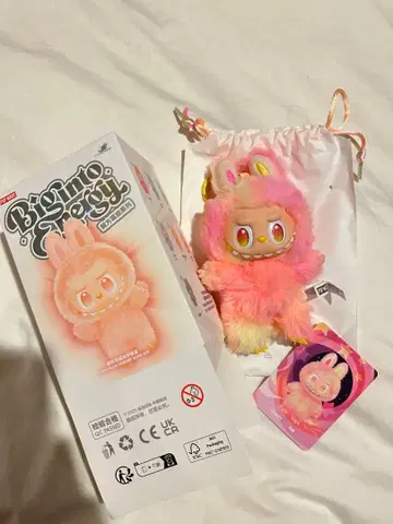 THE MONSTERS Big into Energy