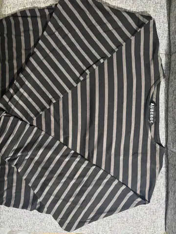 오베르쥬 auberge coco 보더 티셔츠 블랙 그레이