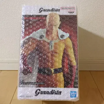 BANDAI Grandista 사이타마 피규어
