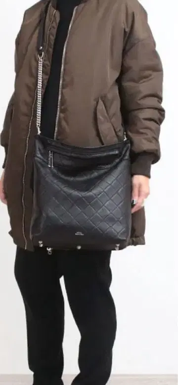 M.U.L 3way 폴더블 퀼팅 엠보 블랙