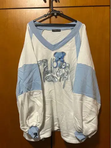 TRAVASTOKYO 트레이닝복