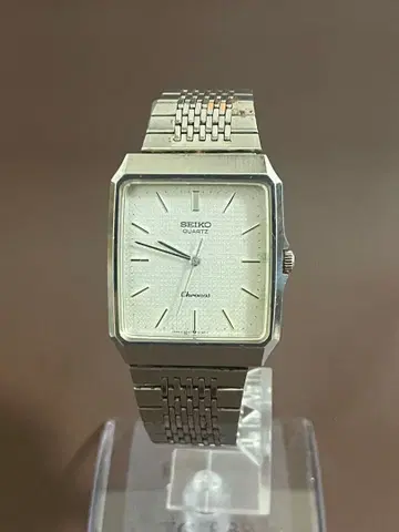 SEIKO 쿼츠 손목시계 실버