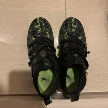 Puma 축구화 스파이크 블랙/그린