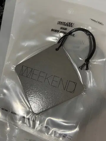 WEEKEND sequel retaw 콜라보 카태그 오리지널 그레이