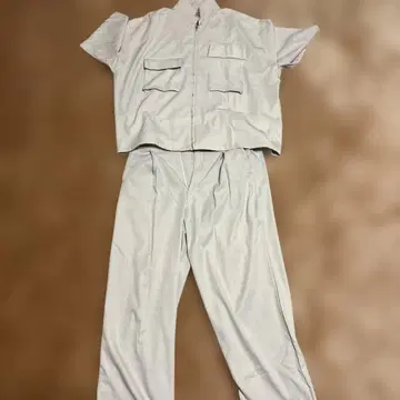 라이트 그레이 반팔 셋업