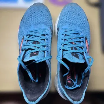 브룩스 러닝화 하이페리온 2