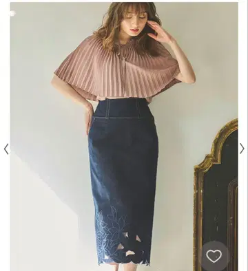 노엘라/보타니컬 자수 스커트