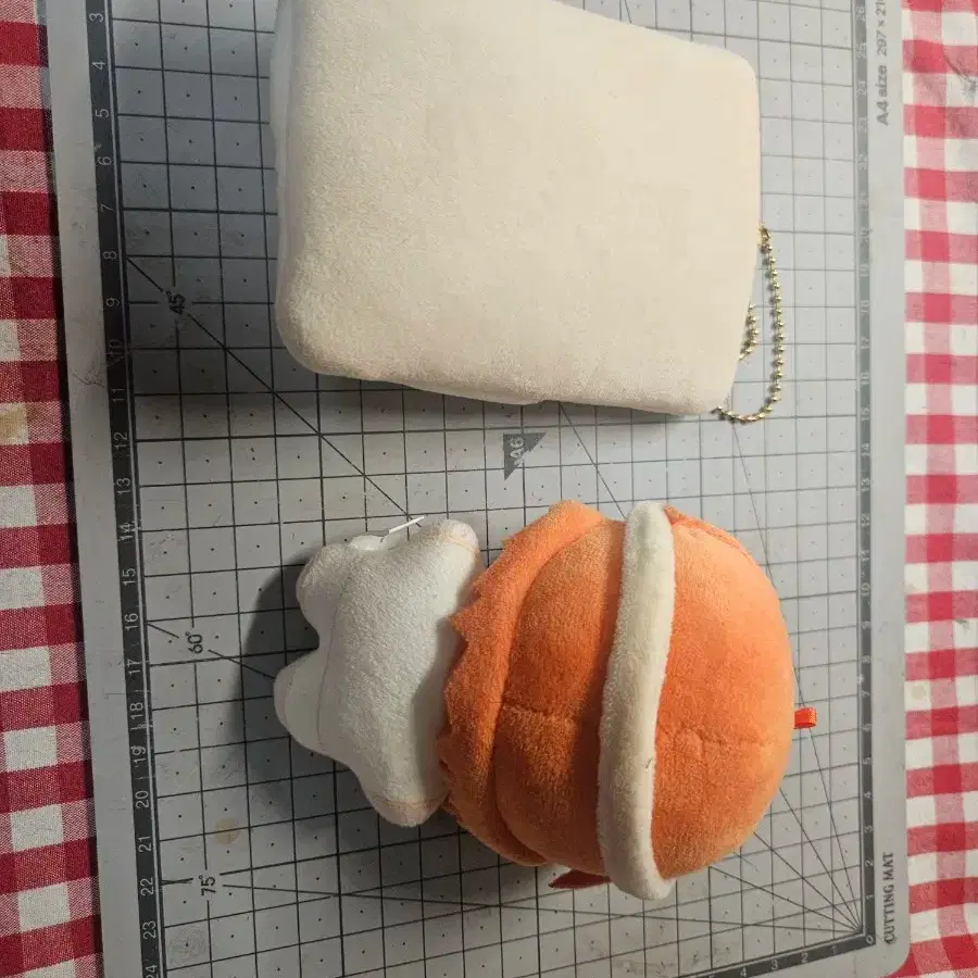 앙스타 츠키나가 레오 꿀잠누이