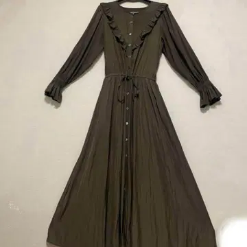 슬로브 이에나 롱 원피스 카키 장식 버튼 올리브