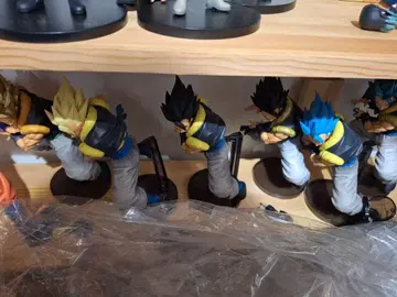 드래곤볼 손오공 초사이어인 6체 세트