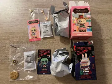 팝마트 러브브 타이코코 피규어 2개 세트