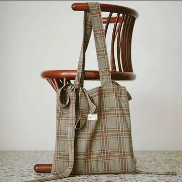 미사용 새상품 ikaw 체크 무늬 토트백 5주년