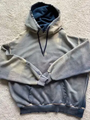 FLAGSTUFF 데미지 가공 후드티