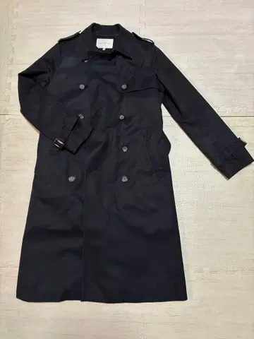 어반 리서치 네이비 트렌치코트