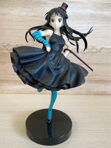 케이온 아키야마 미오 1/8 스케일 피규어