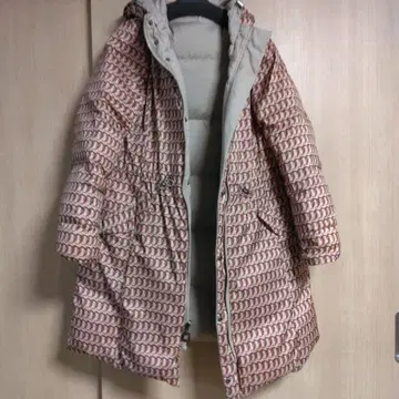 기하학 패턴 다운 자켓 후드 부착