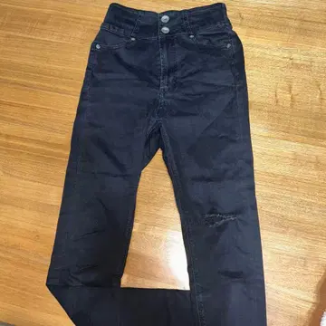 GYDA 데미지 스키니 데님