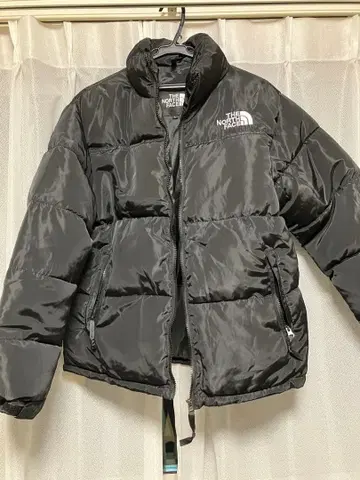 블랙 다운 자켓 눕시