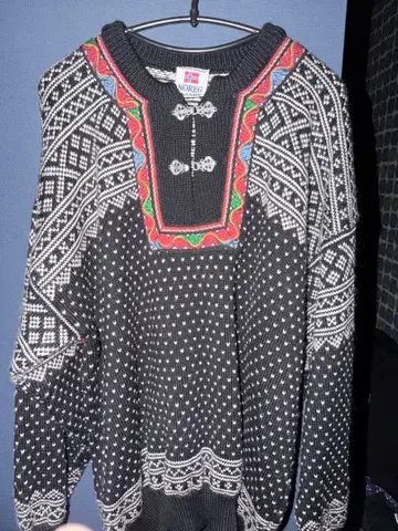 NOREG 로리안 니트