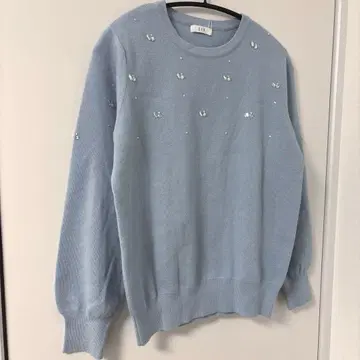 [ 미사용 ] a.v.v. 비쥬 라이트 블루 니트