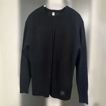adidas 블랙 스웨터 L