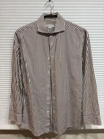 스트라이프 긴팔 버튼 다운 셔츠