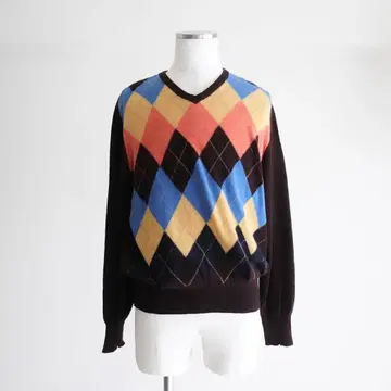 [ 이탈리아제 ] SEVENTY 멀티 컬러 디자인 아가일 니트 브라운