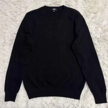 [ 새상품급 ] 유니클로 UNIQLO 캐시미어 니트 블랙 M 크루넥