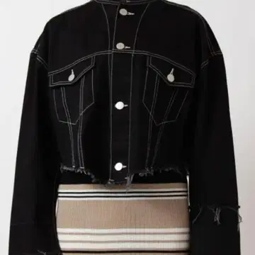 MURUA 크롭 데미지 데님 자켓