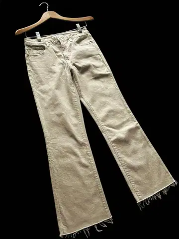 TRAVE 프레임워크 데님 플레어 팬츠 컷팅 베이지 계열 M