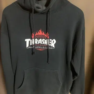 하프 x 트레셔 콜라보 후드티 사이즈 M 블랙