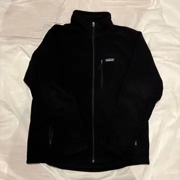 patagonia 블랙 플리스 자켓
