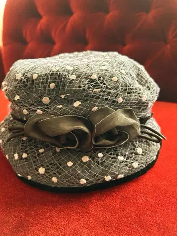 [ MAXIM ] 도트 무늬 리본 포함 모자