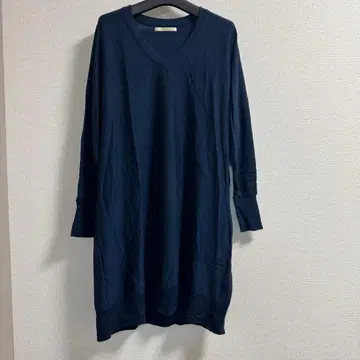 CORDIER 네이비 V넥 긴팔 튜닉