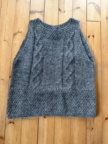 TANG 아이슬란드 울 후방 개방 핸드 니트 베스트