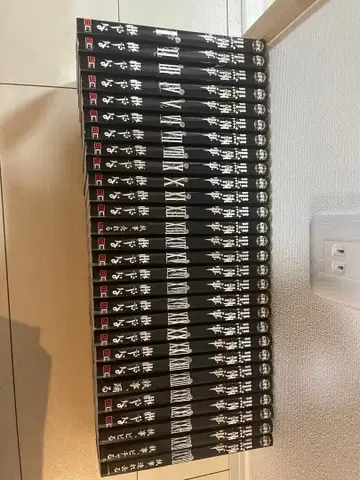 블랙 집사 1~28권