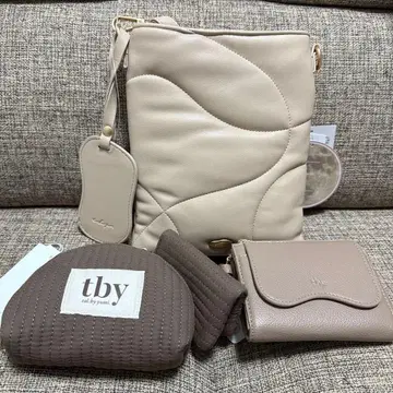 tal.by yumi. 숄더백 외 3종 세트