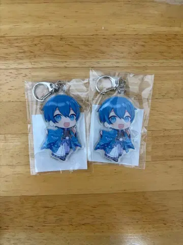 치구사 군 아크릴 키링