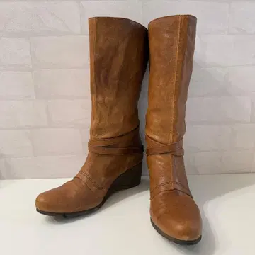 SAYA 사야 롱 부츠 벨트 포함 웨지솔 23.5cm 카멜