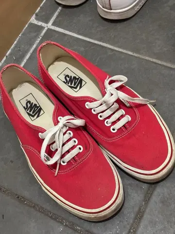 VANS 레드 스니커즈 빨간색
