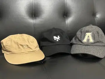 자수 로고 포함 캡 3세트