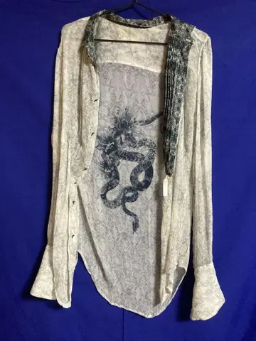 hyde 착용 IFSIXWASNINE TXS-1 스네이크 플라워 1